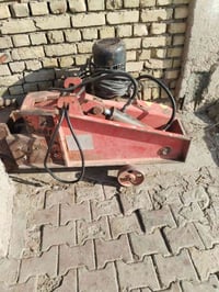 مقص كهربائي تري فيز للبيع للاستفسار الاتصال على رقم 07823166827
