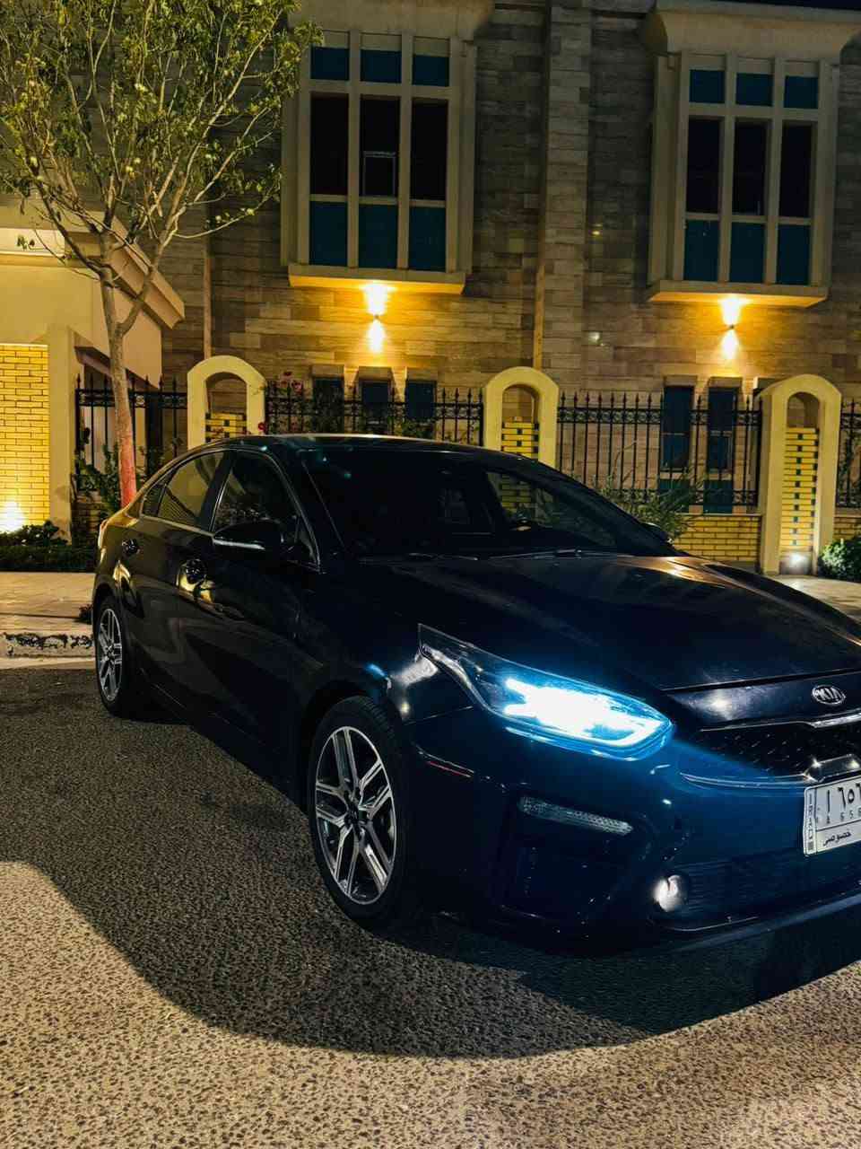 السلام عليكم 
كيا K3
وارد كوري 
موديل 21
قطعتين صبغ 
جاملغ او بنيد
مكينه 1600
دبل نوزل
رقم معوقين 
سياره ماشيه 52
رادار امامي 
رادار خلفي
رادار جانبي
كشنات جلد 
تبريد تدقه كشنات
بصمه 
هواي بيها موصفات 
تخم تاير جديد 
سياره جديده 
كامره حساس خلفي 
تحكم بالستيران 
تحديد مسار 
سعر 115
مكاني كربلاء 
موبايل ***********
