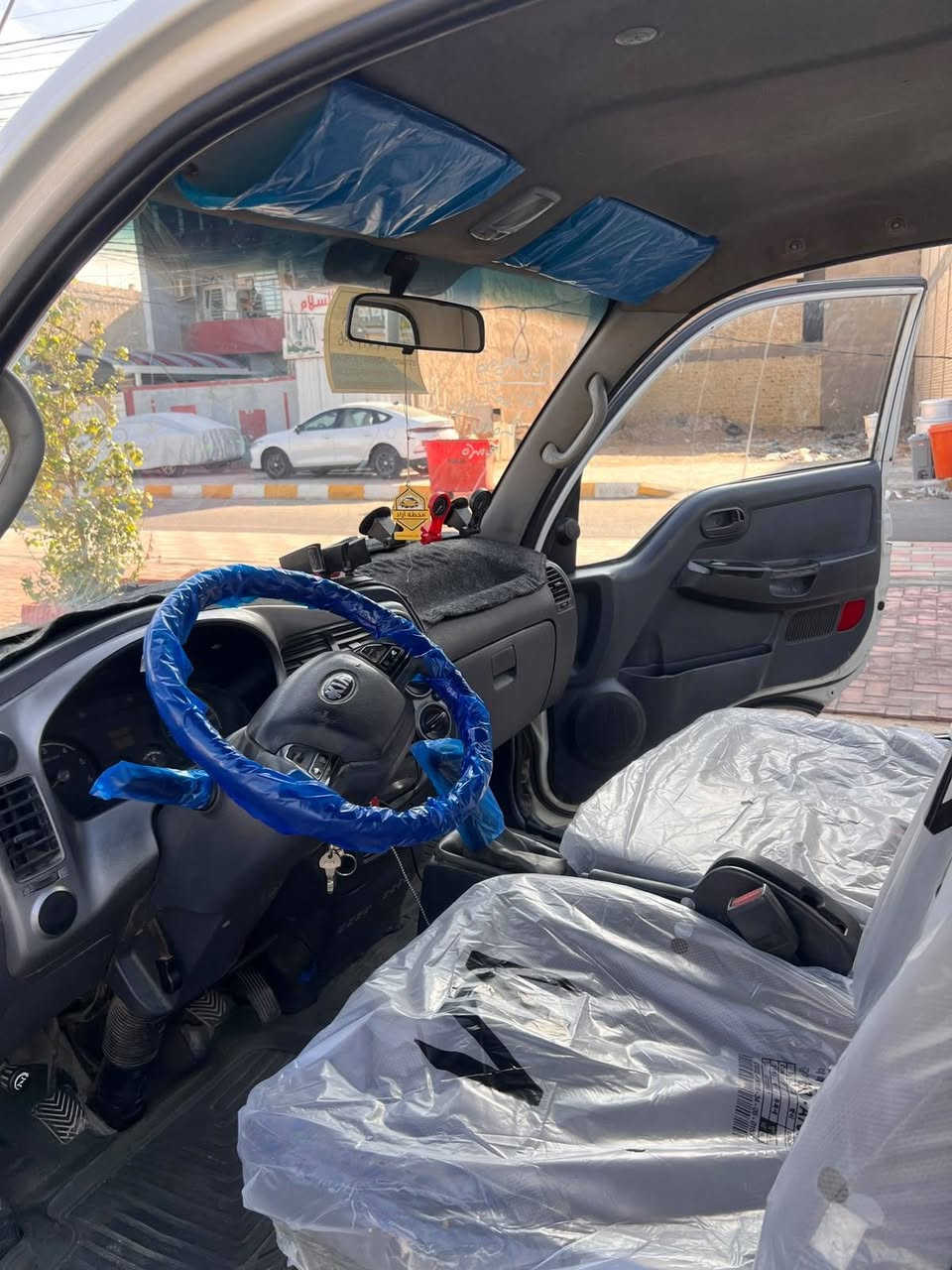 السلام عليكم
🚘 للبيع كيا حمل بنكو 2700 نثية موديل 14 كفاله رقم دولي وين يعجبك تحول 🚘

✅ تخم تأير جديد
✅ حداد إيه جديده
✅كير ومكينه كفالة
✅ السيارة جاهزة للشغل 💯

📍 العنوان: كربلاء المقدسة

📞 للاتصال والاستفسار: ***********

🔥 السيارة جاهزة، والله يرزق الجميع!
