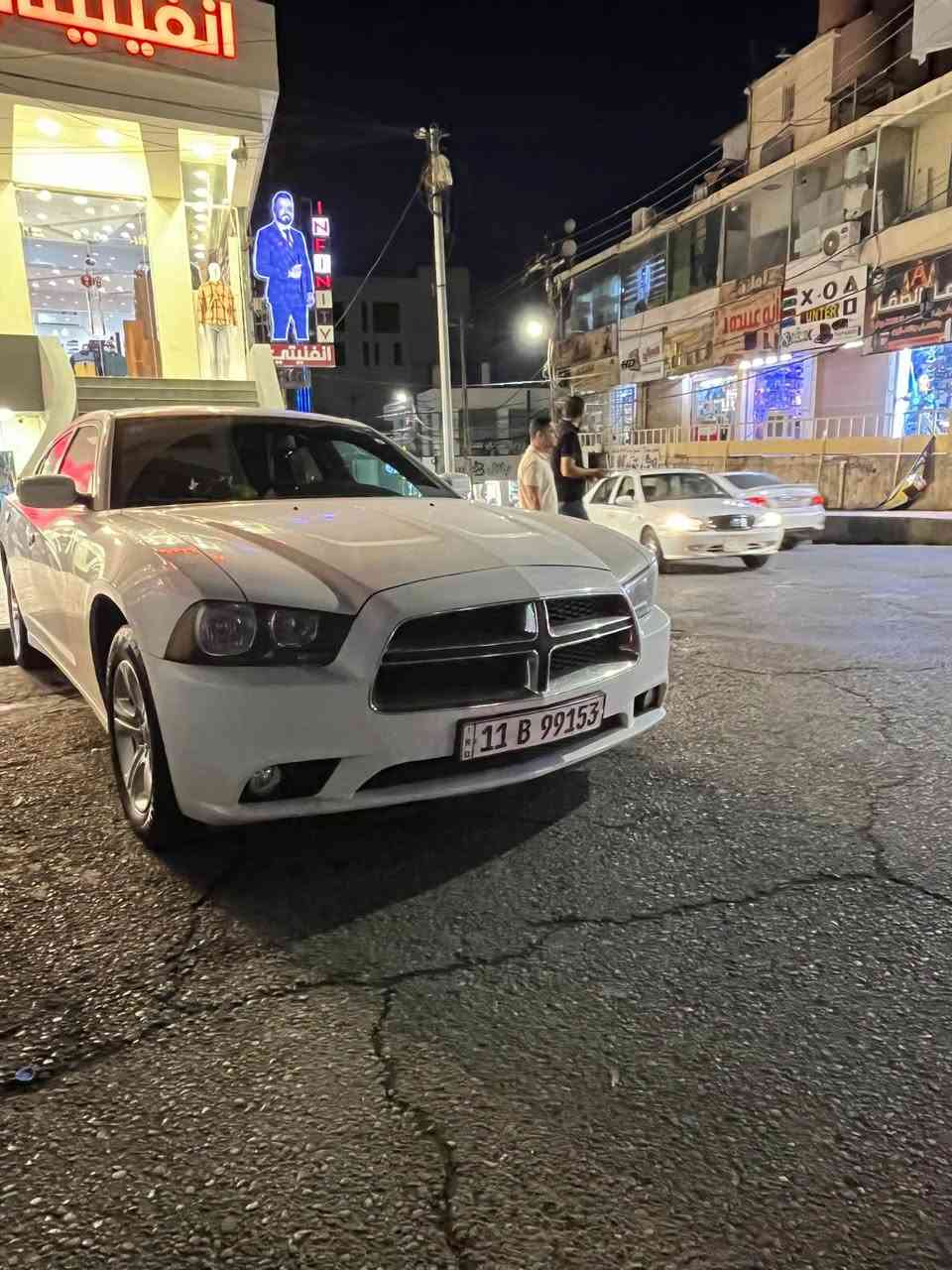 تشارجر SXT • ٢٠١١ • محول باسمي