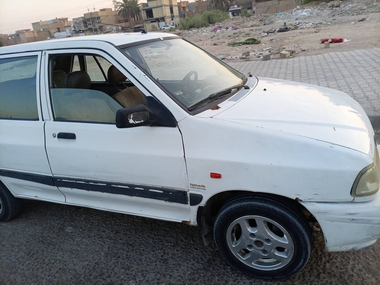 موديل ١٠ محرك نضيف كير هم نضيف حداديه زينه بيه جملغ خلفي بس كهربائي شغاله سعر ١٧ وريه مجال مكان كربلاء ***********
