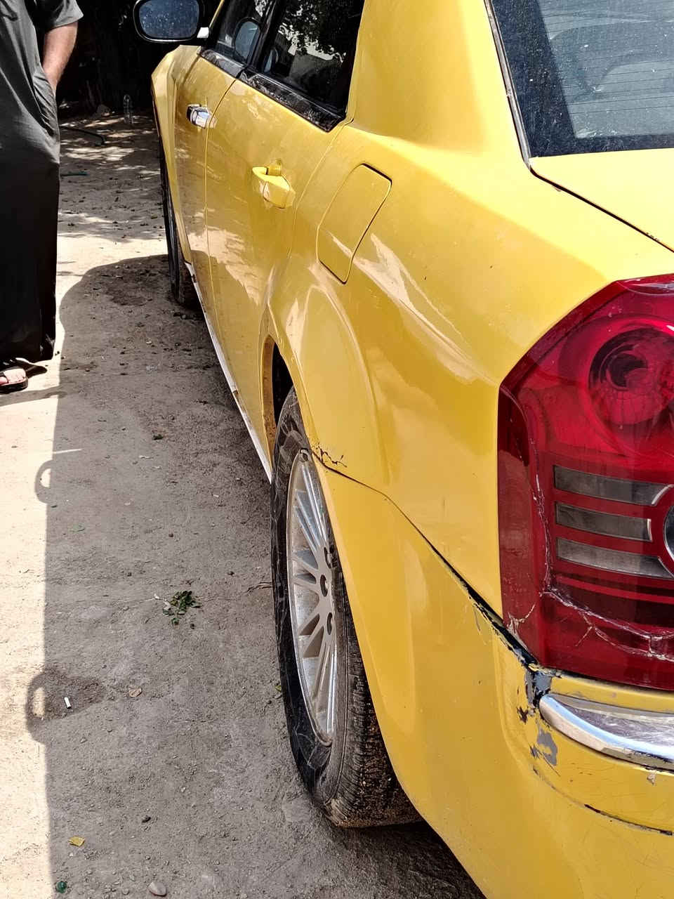 كل التفاصيل موجوده بالصور أبيع راعي فقط
كوم حديد مستعجل على البيع،، مطلوبه غرامات 150.. راعيهه يريد تحويل ويطلب ورقتين.. السنويه نافذه صار اشهر الغرامات على مشتري والورقتين عليه تمام ملاحضه أبيع راعي فقط لا تجي تكلي بيهه هيج وبيهه هيج مالي خلك والله السعر النهائي 60 ورقه تنزل من السعر ورقتين مال الطلب ***********
