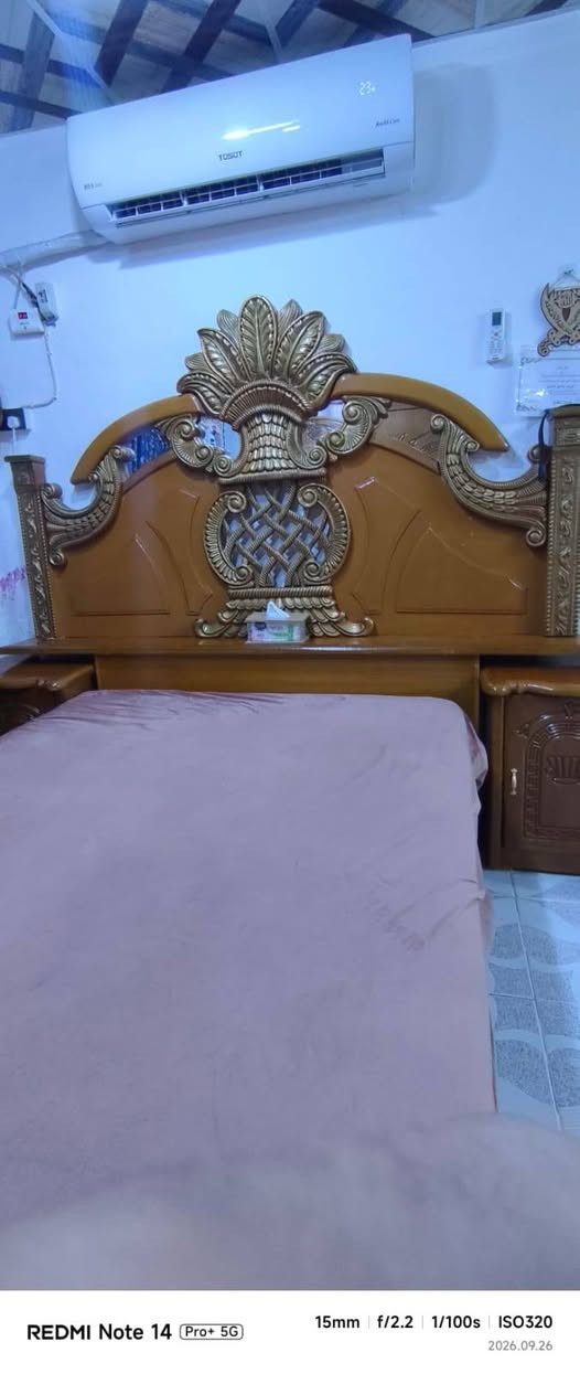 غرفة عراقية صاج ثقيل سبع قطع رايدها ب500 للاستفسار علی الرقم ***********
مکاني الناصرية /المنصورية

نص مكتوب في الصور:
- REDMI Note 14 Pro+ 5G 15mm | f/2.2 | 1/50s | ISO160 2026.09.26
- REDMI Note 14 Pro+ 5G 15mm f/2.2 1/50s ISO125 2026.09.26
- REDMI Note 14 Pro+ 5G 23mm | f/1.65 | 1/68s | ISO100 2026.09.26
- REDMI Note 14 Pro+ 5G 23mm f/1.65 1/56s ISO100 2026.09.26
- REDMI Note 14 Pro+ 5G 15mm f/2.2 1/100s ISO320 2026.09.26
- REDMI Note 14 Pro+ 5G 15mm f/2.2 1/50s ISO200 2026.09.26