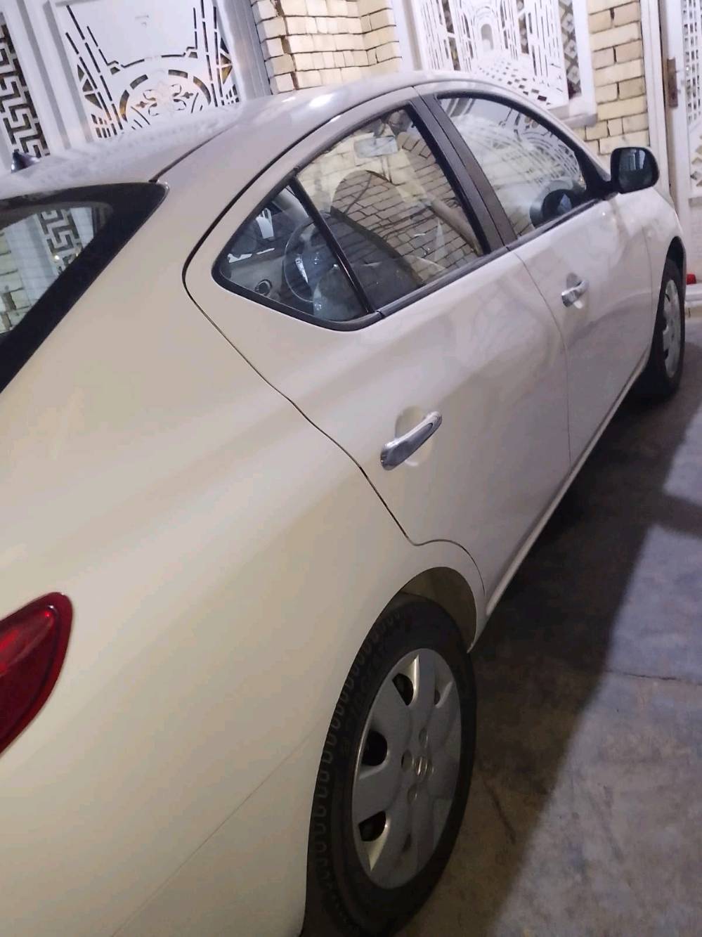 السلام عليكم للبيع سني هندي موديل 2022
رقم اربيل مميز تحويل ثاني يوم 
ماشيه 71 
تبريد ثلج ❄️ 
ضربته جاملغ صبغ فقط خلفي جهه السايق 
السعر 115 ورقه بيهه مجال بسيط
مكان ( الانبار الخالديه حي الشهداء )    ( مكلف بنشر )

للتواصل ***********
