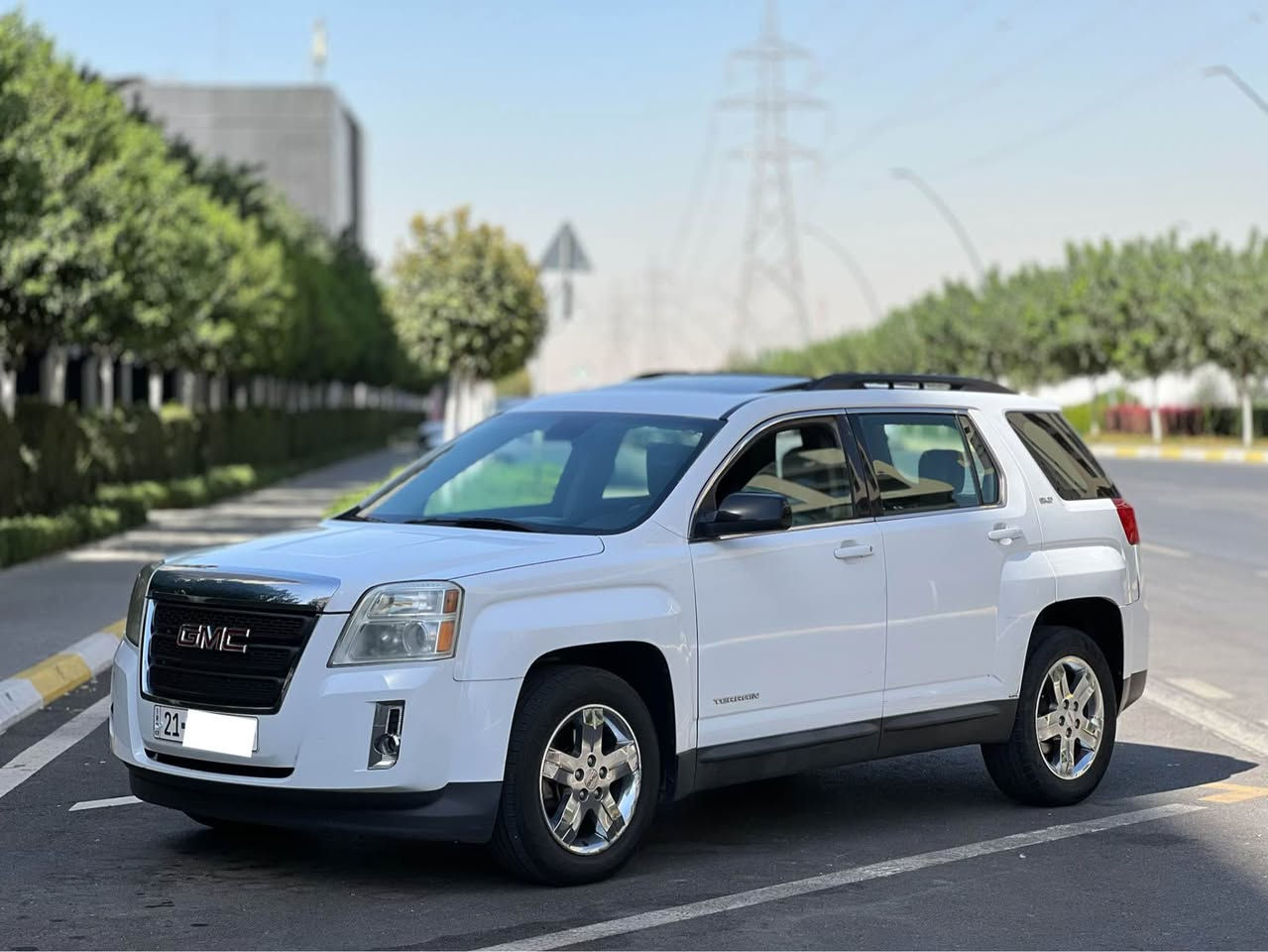 Gmc Terrain 2013 105$  
فول فول مواسەفاتی خلیجی بێ بۆیاخ 
نرخی ١٠٥$ و مەجالێکی کەم 
سعر: 105$ مجال 
مواسەفاتەکانی( سڵاید - شەغال -ویل کرۆم - شاشە و کامێرا و تەحدید سرعە - دەبڵ گێڕ - سنوق جەگ و کارەبای ٤ تایەی لۆکی لەژێرە - ئاوێنە هیتەر - ناوزەرد و کوشن جلد و کارەبای - مکەبەرەی pioneer ) 
مەکینە ٦ بستۆن ٣.٦ تاک ئەکسل 
ڕەسمی سۆنەریم داناوە 
هەزەی نوێیەو سەنەوی تا ٢٠٣١ تازەیە بەناوی خۆمانەوەیە 
سلێمانی ناوشار 
*********** السليمانية, العراق
