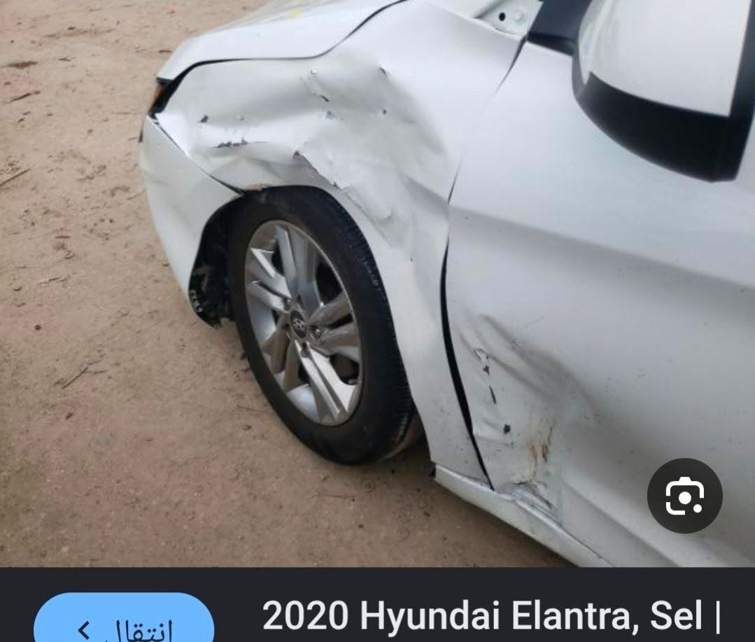 سلام عليكم من رخصة الأدمن عندي النترا أمريكي موديل 2020 ماشيه 30 ألف ميل حادث خفيف جاملغ مبدل وباب مصلح حجم المحرك ٢٠٠٠ دوش سيارة جديدة بأسمي رقم أربيل تحويل مباشر مواصفات شاشة كامرة تحديد مسار مانع انزلاق رادارات جانبية وامامي تايرات جدد كل نقص مابيها لتواصل ***********

نص مكتوب في الصور:
- 2020 Hyundai Elantra, Sel |