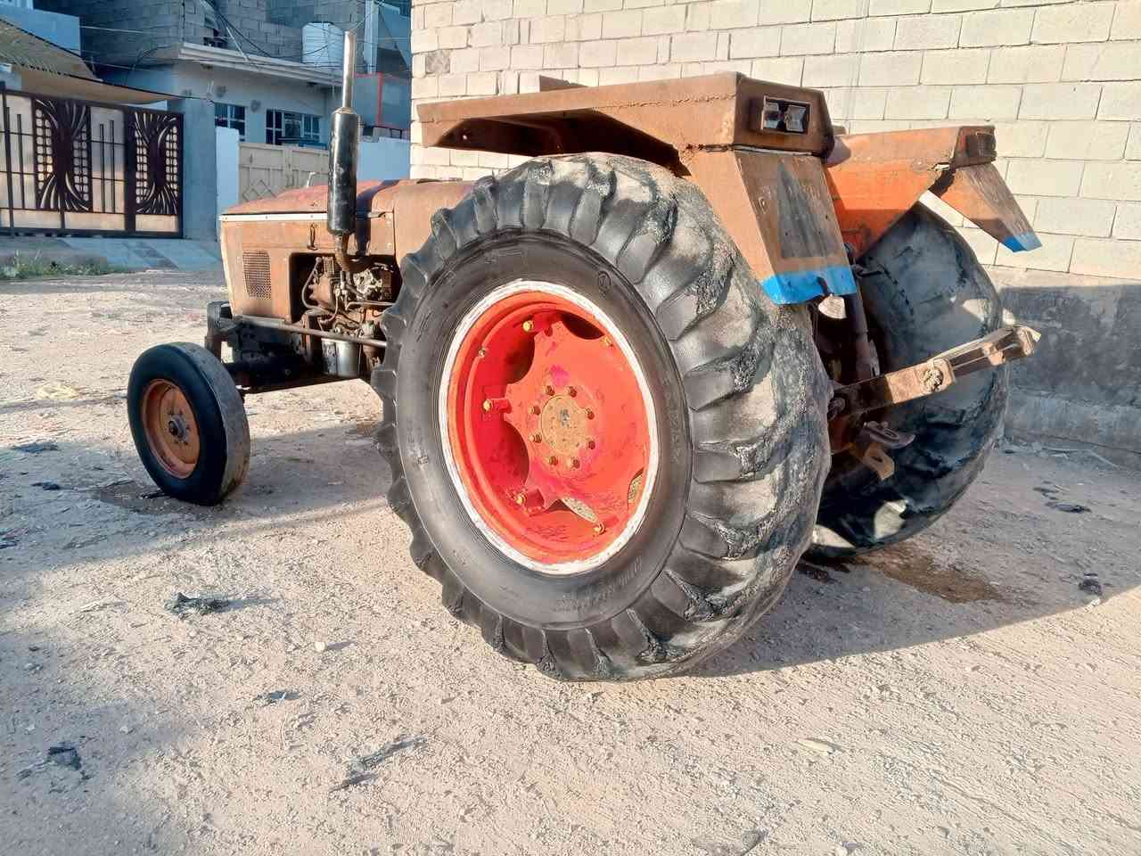 ماكينه للبيع موديل 87 ما بيها نقص/***********
