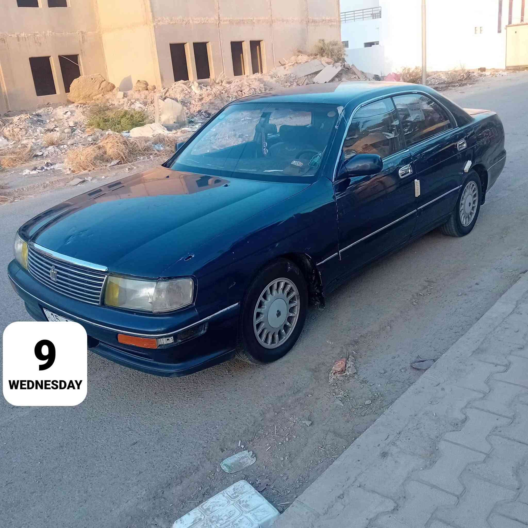 السلام عليكم بطه متصل للبيع رقم انبار دولي باسمي موديل ٩٣مكفوله من الصبغ والكص والنقل سياره بلاديه كير مكينه مكفولات السعر ٤٦وبيها مجال قليل العنوان واسط ***********

نص مكتوب في الصور:
- 9 WEDNESDAY