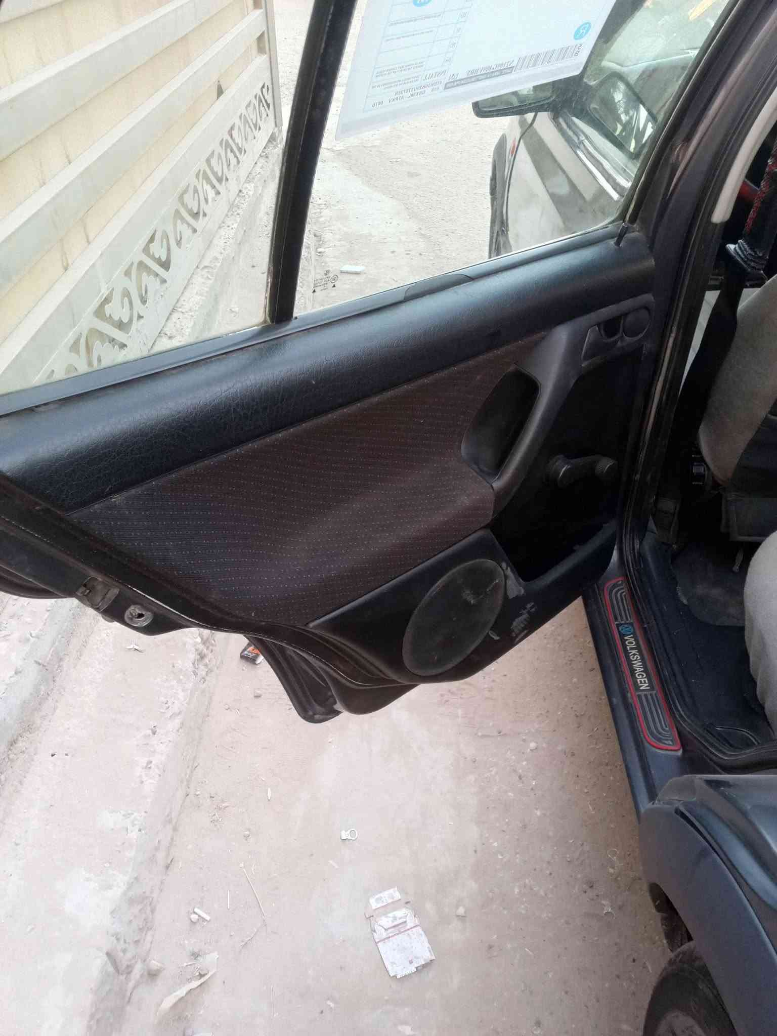السلام عليكم كولف نفخ موديل 92 رقم بغداد دولي هزه جديده وسنويه جديده تحويل ثاني يوم محرك 2000 كير اوتو جدد كهربائيات كلهه شغاله تبريد ثلج صدر امامي وخلفي جديد تخم تاير جديد ويل كب منضومه زنون سياره جديده داخلهه جديد سنتر لوك بلادي مصبوغة جماليه بدون حادث سياره كلشي بيهه شغال وبلادي سعر 38 وبيهه مجال مكاني بغداد الزعفرانيه رقمي ***********

