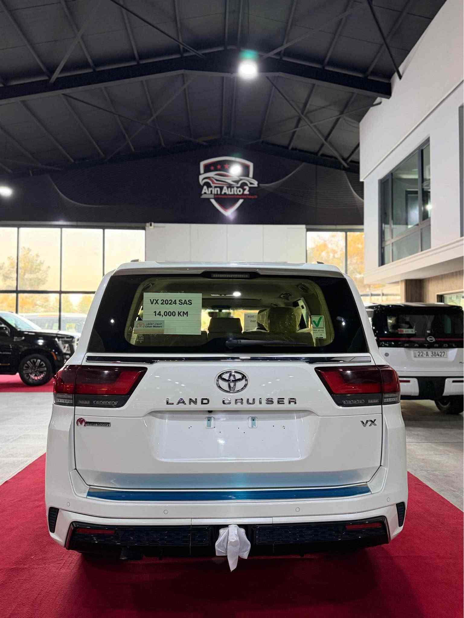 Land cruiser VX 2024    
الف 14 KM📦
لاندكروز VX   
مكفول كفاله عام من كلشي
٤ تاير دنلوب جديد‏‎
سنة الصنع: 2024
‏‎ضمان شركة SAS
كل غراض بلادي موجود
ماشييه  14 الف  كم 
‏‎المواصفات :
-المصابيح:  LED
-كاميرا  
‎-نظام الصوت JBL
- محرك 6 سلندر 4.0L
‏‎- فتحة سقف ( سلايد ) 
-٣ شاشات 
- شاشات ترفيه خلفية
‏‎- مقاعد جلد-تدفئة-تبريد
‏‎- مقاعد كهربائية 
- مقاعد امامية تبريد 
- ⁠تبريد وتدفئة امامي خلفي 
‏‎- بصمة الابواب 
‏‎- صندوق كهربائي
‏‎- مصابيح LED و زينون
-7 راكب 
-شحن واير ليس 
-حساس امامي خلفي 
‏‎- حجم العجلات 20 inch 
مكفول كفاله عام كلشي مابيها بل باكيت
تخم تاير دنلوب جديد 
مكفولة كفالة عامة من الدعامية إلى الدعامية
‏‎ بدون صبخ .بدون بارد
‏‎دعاميات هم بدون صبغ ،رمل مابي بقية كلها بشرط

محرك كير بشرط مامفتوح
‏‎سيارة حيل نظيفة كلشي عل بلاد لوك
‏‎سنوية زنكة كلشي جديد مدفوع لـ2029
‏‎باسمي السنوية بشرط تحويل و غرامة 
‏‎سيارة مابيـها دينار مصرف كامل من كل نواحي

نفسي يوم /تحويل و وكالة حاظر 
مكاني /داخل سليمانية
سعر 685$ 
***********كوردي
***********  عربي السليمانية, العراق
