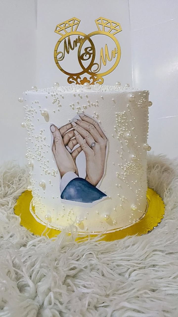 اللهم صلِّ على محمد وآل محمد 🤍🌸
🎂
@إشارة
كيك معجنات الغزاليه
مدينة الغزالية  🎂
كيكاتنا تنعمل بحب وبحسب طلبكم ❤️
✨ الشكل والقياس حسب اختياركم
✨ والحشوات حسب السعر والقياس
🍫 نوتيلا
🍯 توفي
🍓 فرولة
🥛 نستله
🌰 جوز
🍫 حبيبات ككو
الأسعار والحشوات تختلف حسب القياس والطلب 🌷
📍 عنواني: شعلة غزالية
🚗 متوفر توصيل داخل بغداد
📲 للحجز والاستفسار واتساب: ***********
حجزكم قبل الموعد يضمنلكم طلبكم 🤍  👑🎂
@إشارة
