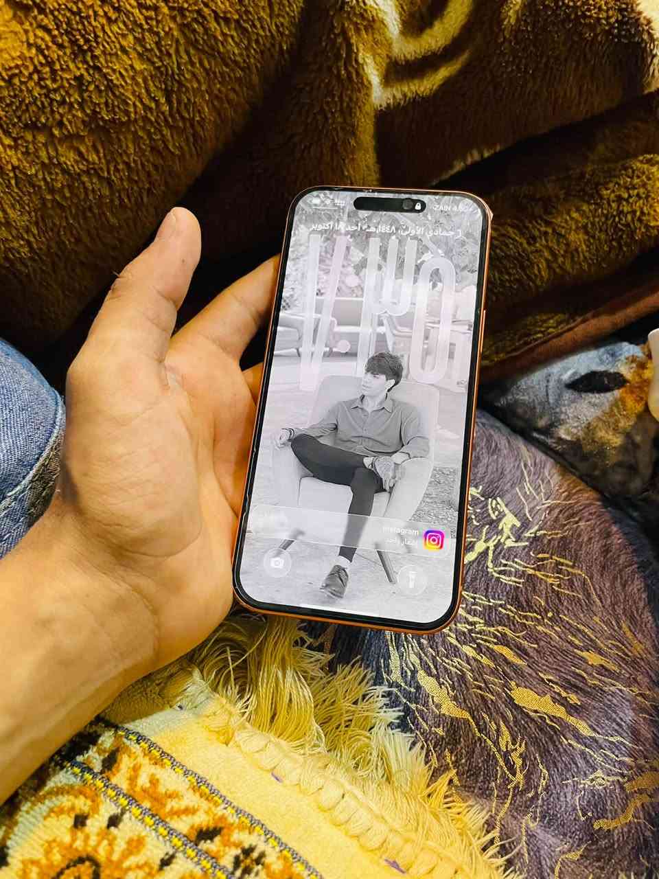 آيفون ١٧ برو ماكس • ٢٥٦ • بطارية ١٠٠