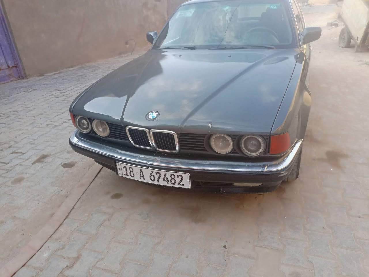 بي ام 735 • ١٩٩٣ • السماوه