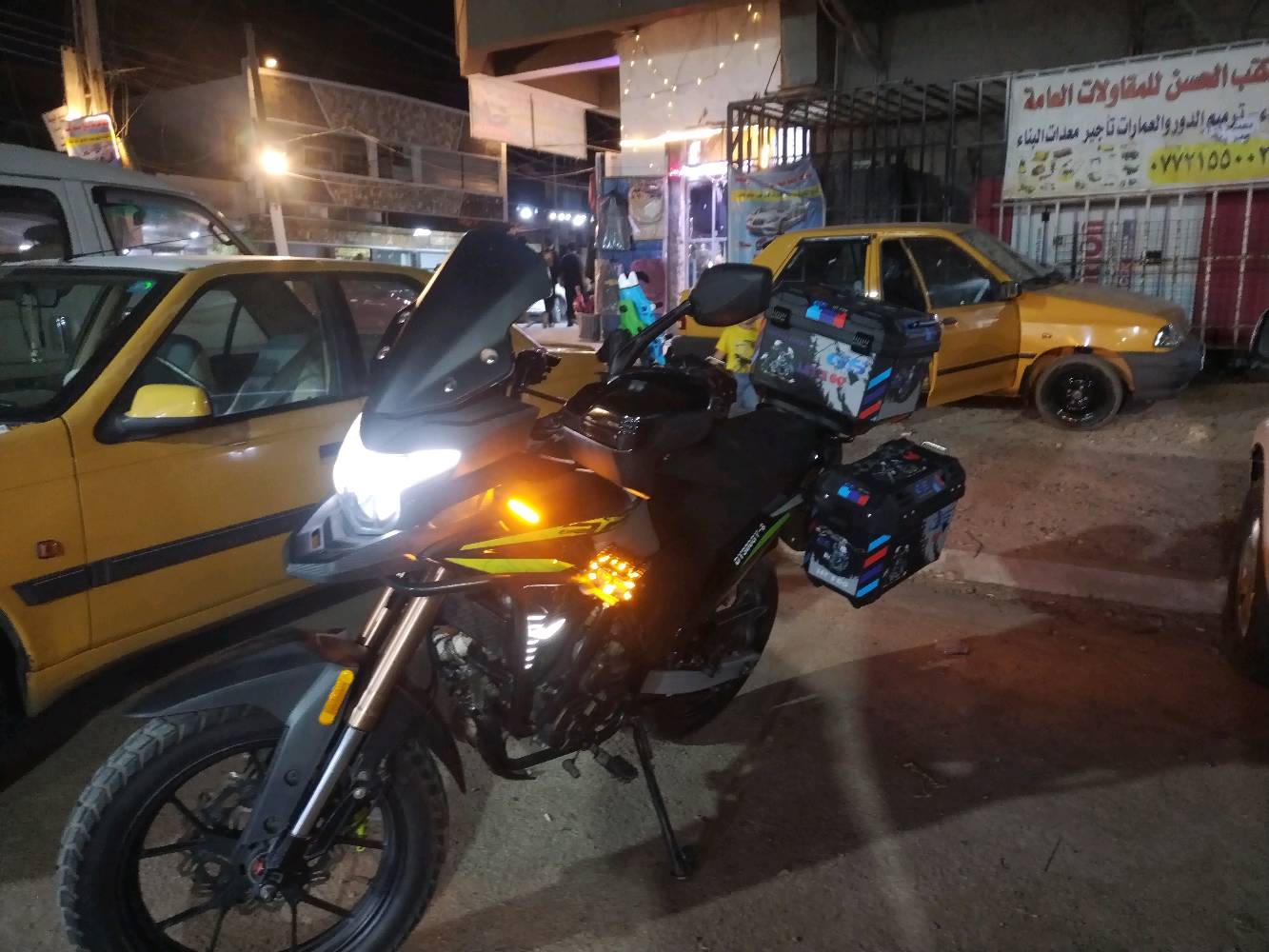 سلام عليكم
دراجة دايوان ادفنجر مكينة 300cc
موديل 
 2025
رقم اربيل نكليزي
سنوية بسمي تحويل شرط ثاني يوم
مثل مشوفون دراجة نضيفة خير من الله
تجي تفحص
عليهة اضافات بكج صناديك جي اس +كلوبات +ستاند تلفون او حاضنة مال بطل مي
مصارلي فترة قليلة من اخذتهة
مكاني بغداد الدورة حي الميكانيك
موجود على واتساب او مخابرة
***********
سعرهة  3.800   بيهة مجال