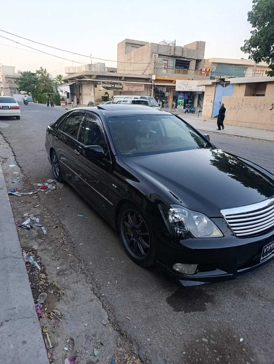 2007
براوة   184
فوول 4دووگمة 
بةردة سةلاجة مةركةزي سلايت 
كؤدي هةية 
كؤمبريسةري خرابة
سعري 61مةجاليكي زؤر كةم 
شوين كةلار 
***********
