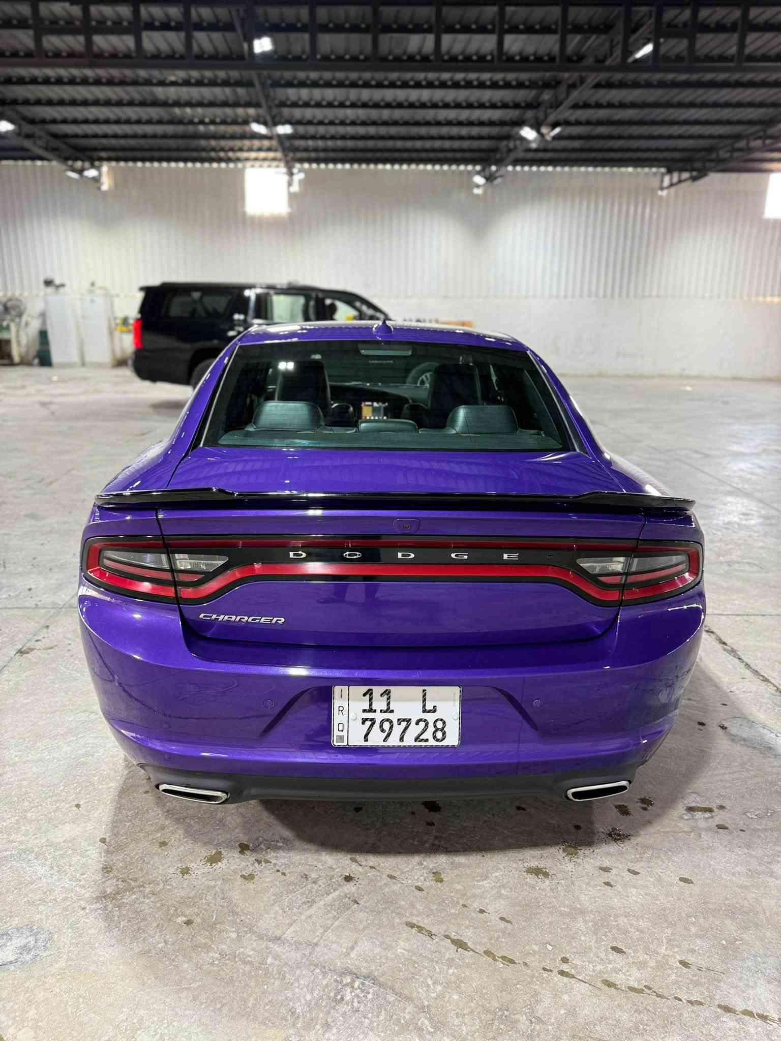 السلام عليكم 

جارجر sxt 
2023 

رقم بغداد بأسمي 
سيارة جديدة كلش وحلوه وبعد احلى من الصور 

بچم كبس بدون ارباكات السونار موجود مالتهه  سياره صافيه

السياره بدون حادث فقط بأمريكا كلير  وممبين ولا معجون ولا تعديل ابد سياره صافيه وجديده 

سونارهه موجود 

شاشه جبيره تحكمات
كشنات حضن جلد كهرباء 
معروفه مواصفاتهه 

مكاني كربلاء 

‭***********‬
***********
