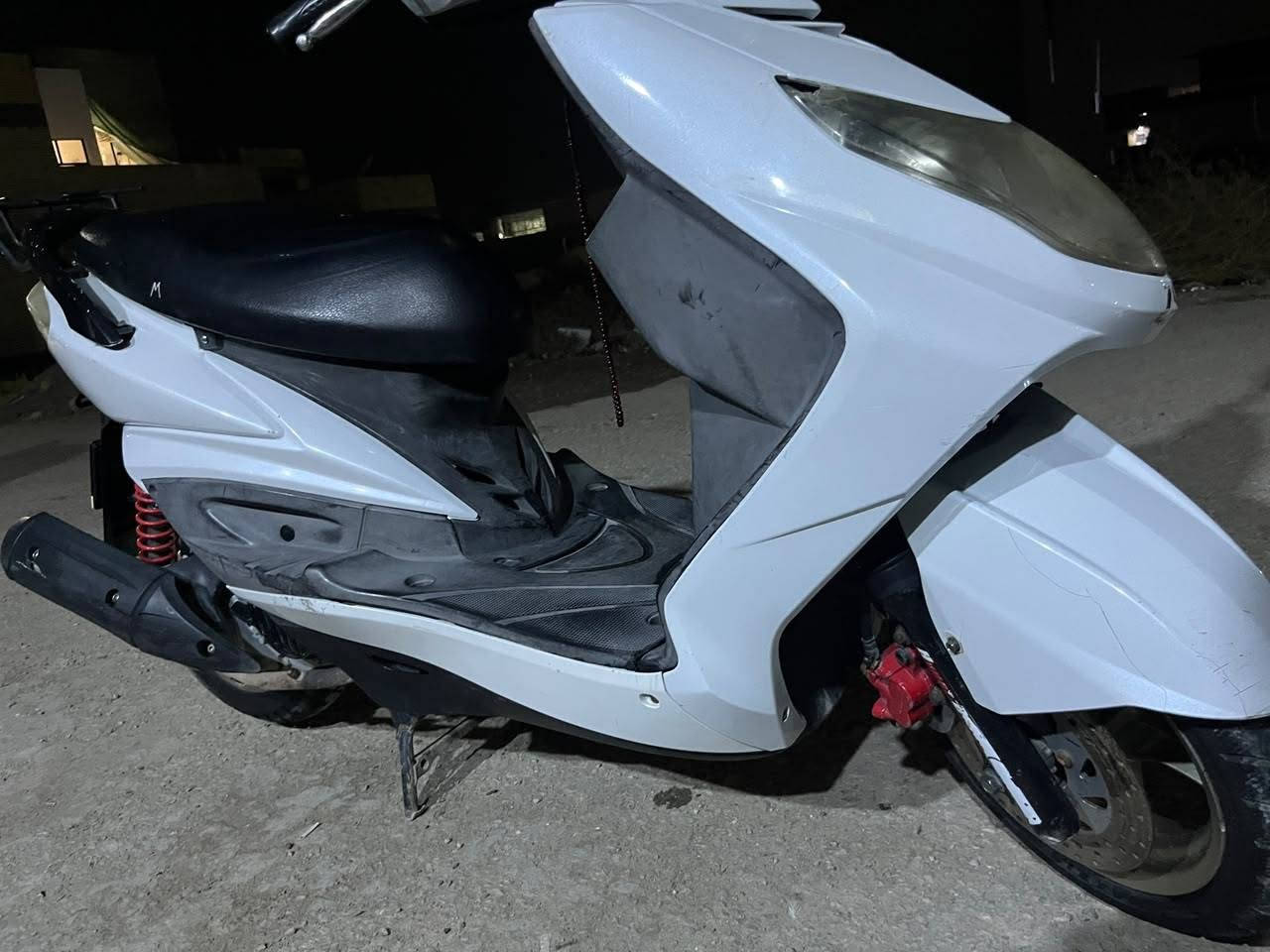 سلام عليكم سكنس فحل 2007
كفاله عامه سعرها 950 وبيها مجال كفر تايوان مكينه مكفوله كلجات جدد فول دراجه ويل ذهبي مكاني بابل ***********
