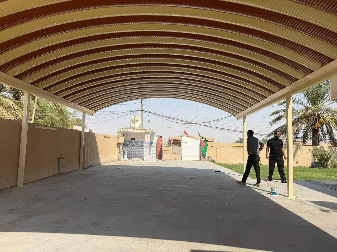 جانب من عملنا في النهروان وتم انجاز السقيفه ونشكر كادر شركه الفرات ومن ألله التوفيق سعر المتر(23)
***********
***********
