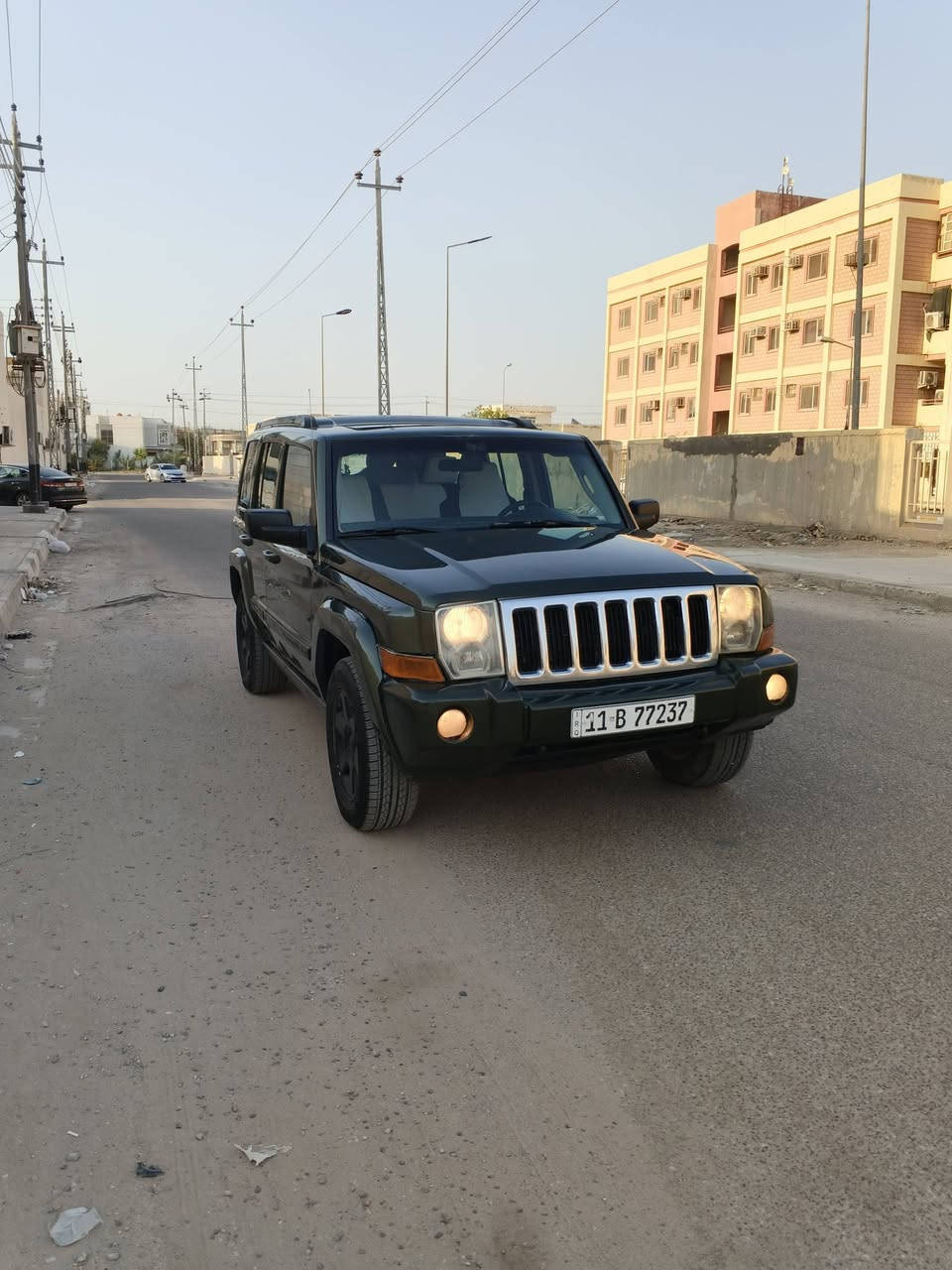 سياره جيب كوماندر مديل 2007 وارد امريكي حادثه جاملغ وبنيد مبدلات بدون دواخل سياره مصبوغه عام للجماليه مكفوله من الضربه القويه والكلبه والكص والخياس والعيب الشرعي مكينه وكير مكفولات 
مواصفاتها 
كشنات كهربائي 
ويل كب 
3فتحات بلقماره 
تبريد 3قطع 
7راكب
مكينه 6سلندر 3700
كير اتوماتيك+عادي رياضي 
حداديه 80%
ماشيه 240KM
سياره جاهزه رقم بغداد انكليزي سنويه ل30مشروع وطني تحويل ثاني يوم سعره 68 مكانه ذي قار المركز 
***********
