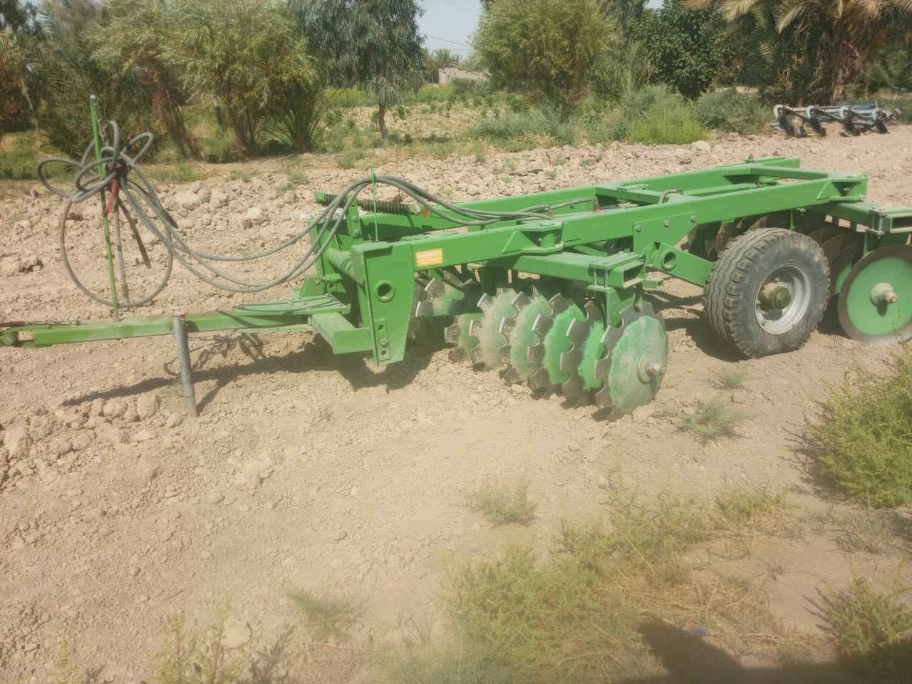 دسك ناردي ايطالي مشتغل 50دونم فقط
الشراي يتصل وانه بالخدمه 
97837103897
