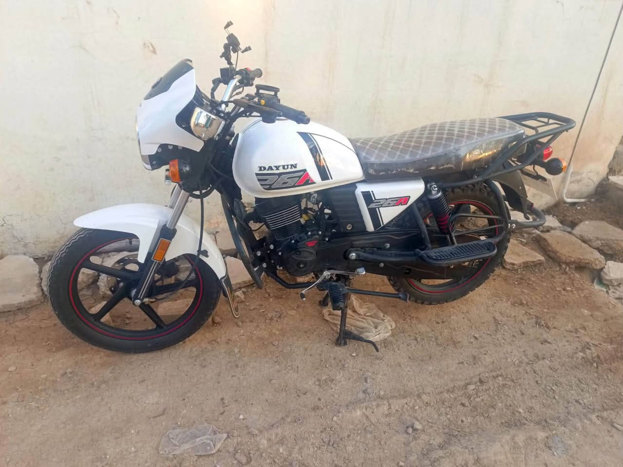🏍️ دراجة ديوان للبيع موديل 2023
اصولي كامله مكمله 

✅ مكفولة كفالة عامة
✅ أوراق أصولي
✅ شرط الأصولي
✅ كهربائيات كلها شغالة
✅ مكينة خير من الله
✅ تواير جدد
✅ نكرة سلف
✅ دراجة نظيفة وحلوة، بشرط أنظف من الصور 👌

💰 السعر: 1,600 وبيها مجال للشراي

مكاني ديالى الخالص 

📍 للاستفسار والاتصال: ***********
📞 اتصل وبيك خير ودلل
#دراجات_العراق🏍🏍

