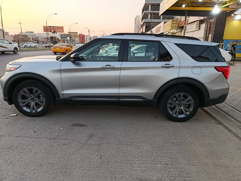 𝐅𝐎𝐑𝐃 𝐄𝐗𝐏𝐋𝐎𝐑𝐄𝐑-𝐗𝐋𝐓 𝟐𝟎𝟐2                
        
ســــعـر :٢٤٩ $
*********** 
سيارة باسمي .. بطاقة بنزين موجود
فورد اكسبلور موديل : 2022
اللوان : سلفر فاتح
رقم سليمانية
فحص جديد . رقم جديد . سنوي جديد
عدد المقاعد : 7 راكب
عداد المسافة : ٧٧ الف میل ماشي
حجم المحرك : 2.3L ( 4,سلندر )
( بـجم وخـلفي كبس )
ملاحظة السيارة : بس شبر بونیت صبغ 
بـــــدون اربـــــاک كلها سليم 
الـمـواصفات :
كيــــج الكــــترونــــي
بصمة ابواب
بصمة تشغيل
شاشة دشبول ديجيتال
كــــاميــــرا 
كير ماوس 
هاند بريك بصمة
اوتو هولد : 𝐀𝐔𝐓𝐎 𝐇𝐎𝐋𝐃
اوتو ستارات : 𝐀𝐔𝐓𝐎 𝐒𝐓𝐀𝐑𝐃
اوتو ستوب : 𝐀𝐔𝐓𝐎 𝐒𝐓𝐎𝐏
رادار امامي (تحديد مسار)
رادار جانبي  (نقاط عمياء)
رادار خلفي (التحذير من الاصطدام)
حساسات امامي 
حساسات جانبي
حساسات خلف
نظام :4WD دبل اكسل 
نظام : 𝐒𝐏𝐎𝐑𝐓
نظام : 𝐄𝐂𝐎
نظام : 𝐍𝐎𝐑𝐌𝐀𝐋
نظام : 𝐒𝐋𝐈𝐏𝐏𝐄𝐑𝐘
نظام : 𝐓𝐑𝐀𝐈𝐋 
نظام  : 𝐃𝐄𝐄𝐏 𝐒𝐍𝐎𝐖/𝐒𝐀𝐍𝐃
تبريد لمس
تبريد مركزي
تحكمات استيرن
استيرن هيتر
كشنات : 𝐕𝐢𝐩
کشنات جلد مطعم أسود و رساسي
كشنات كهربائي 
كشنات هيتر 
صندوق شفط كهربائي 
لايتات 𝐋𝐄𝐃 ليد عدسة زينون
بلوجكترات 𝐋𝐄𝐃 ليد بيلادي
بكلايتات 𝐋𝐄𝐃 ليد بيلادي
ويل كروم 
4WD دبل اكسل

سعر ...
٢٤٩$
تفاصيل اكثر الاتصال على ارقام التالي
***********
*********** كركوك, العراق

