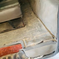 دوشمة ارضية • نيسان • حلة وردية