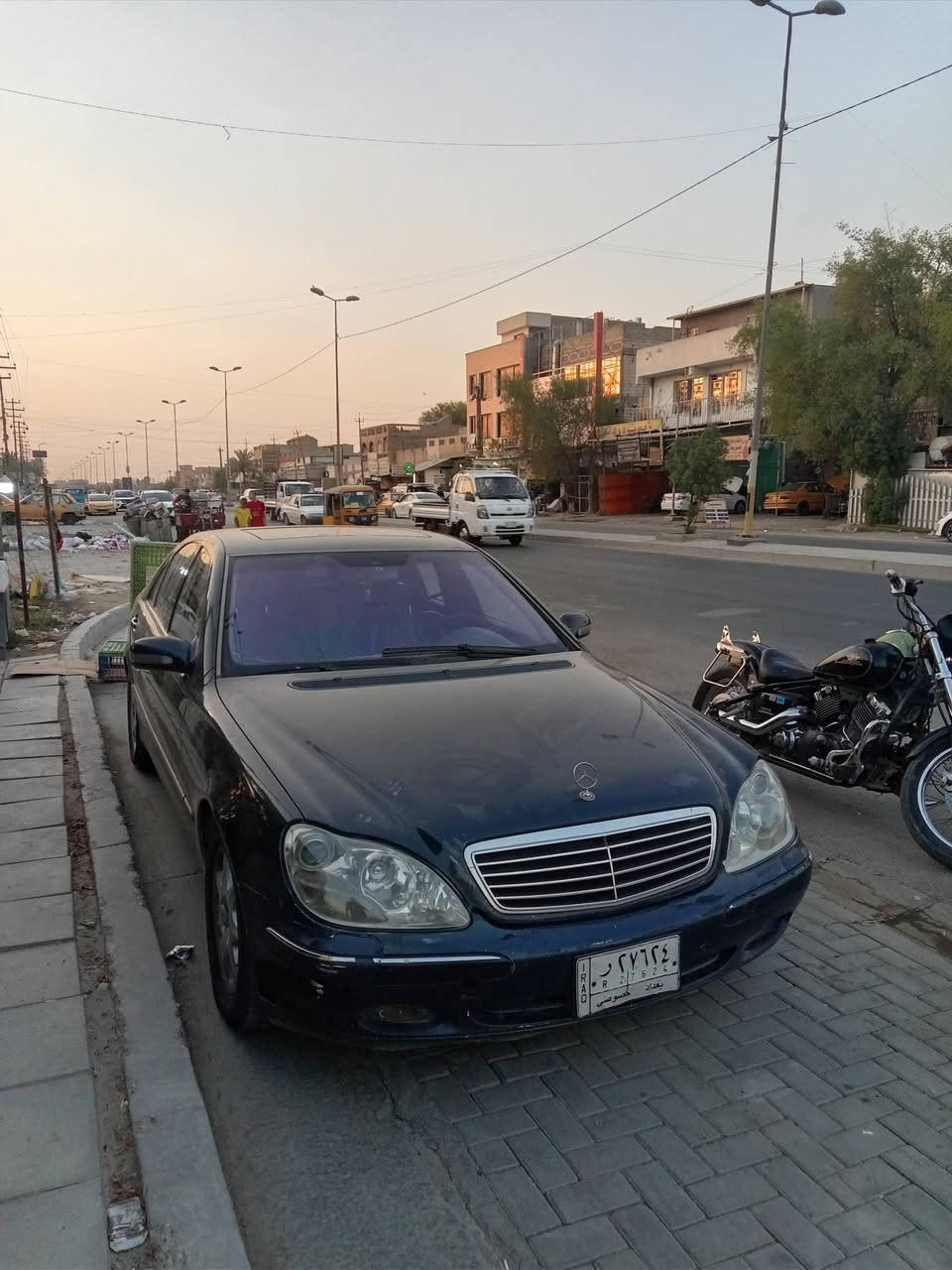 سلام عليكم كل الاحترام لصاحب الكروب
غواص s500
مديل ٢٠٠١
قرار ٤٨ كامله معامله
دافع كمرك
مسقط رقم
قرص واصل تروح للمرور تحول مباشر
مرور الغزاليه. تريد وكاله بسمك 
سعر 75$
رقم ***********
 مكان بغداد البياع
محور دبلات
تبريد بي ليك.
سياره بلاد
بيها صبغ جاملغ الخلفي فقط
