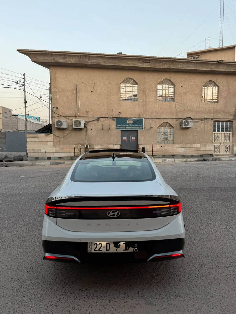 سلام عليكم سوناتا مديل 2024 وراد خليجي مكفوله من الضربه والصبغ والتبديل والفتح ما عده  باردات بسيطه مكينه وكير وحداديه وتبريد مكفولات فول مواصفات 1/1  سياره جاهزه ما بيه نقص   رقم أربيل بسم شركه تحويل او وكاله حاضر سنويه تنتهي 2030  
السعر 188$
هاتف ***********
مكاني البصره
