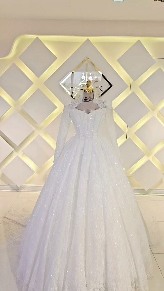 سنتر زفافي 💍 
جديد و حصرياً كولكشن 2027 🔥❤️
مستعدون للتصميم البدلات حسب الطلب بنظام التأجير او البيع
تتوفر لدينا قياسات خاصه 
العنوان / حلة شارع الجمعية مجاور خاتون مول مقابل شركة التأمين الوطنية 🥀
يفتح السنتر يوميا من الساعه 10 صباحا و لغاية الساعه 10 مساء 
📲للاتصال او المراسلة💌 على الواتساب على الأرقام التاليه 
***********
***********
#فساتين #فساتين_السهره #فستان_عقد #فساتين_زفاف #بدلات_اعراس
