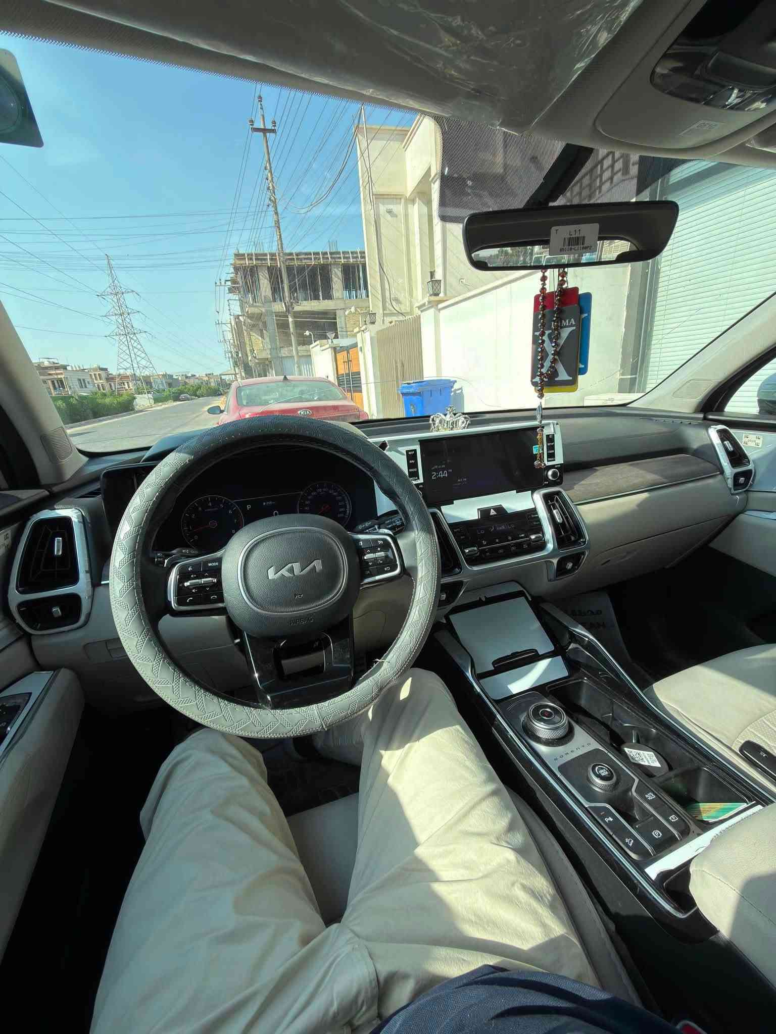 كيا سورنتو موديل 2023للبيع
خليجي بدون اي طخه او حادث
مواصفات الخليجي المعروفة 
حساسات 360
بانوراما 
بصمة 
كير ماوس 
للأستفسار ***********
