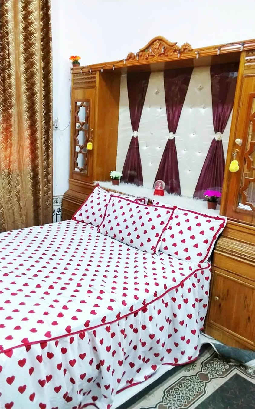 للبيع غرفه خشب تسگام
مكان الحمزه الغربي
