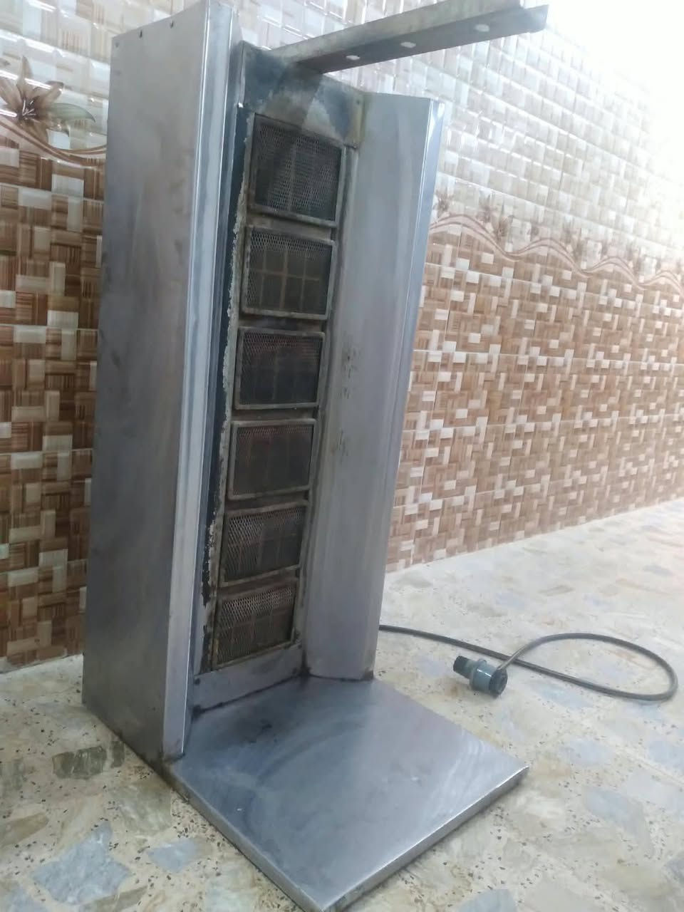 شوايه كص للبيع النظافه كدام عينك مستخدمه اربع مرات فقط لا غير للتواصل واتساب ***********
