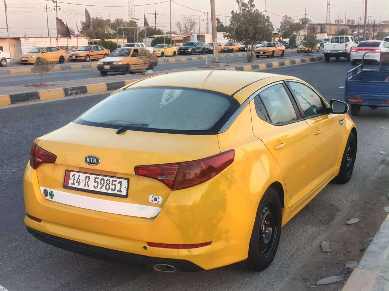 سلام عليكم ابتما كوري 2011غاز بانزين مكينه بيه ضعف كير حداديه تخم تاير جديد سنويه 2028بسمي سياره بيه باب خلفي مبدل فقط ولباقي كفاله دوشمه جديده مكاني دوانيه السعر 98وبيه مجال للشراي رقم الهاتف ***********

