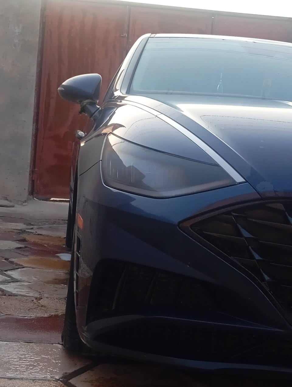 سلام عليكم للبيع او المراوس
سوناتا 2021وارد أمريكي لون نيلي

حادثها تبديل باب خلف سائق فقط والباقي كفاله بجم كبس شرط دعاميات الشركه 

بدون دواخل بدون ارباك بدون تكم

مكينه 2500تنفس طبيعي 

ماشيه 100فقط 

سياره فول مواصفات ماعدا الفتحه معروفه مواصفاتها 

معوقين ذي قار بسمي سنه وتحرر

مكان ناصرية 

سعر 155بيها مجال بسيط 

سياره جديده وجاهزه كلشي بيها على وضع شركه 

وكلشي  موجود بالسوك 

***********واتساب او اتصال
