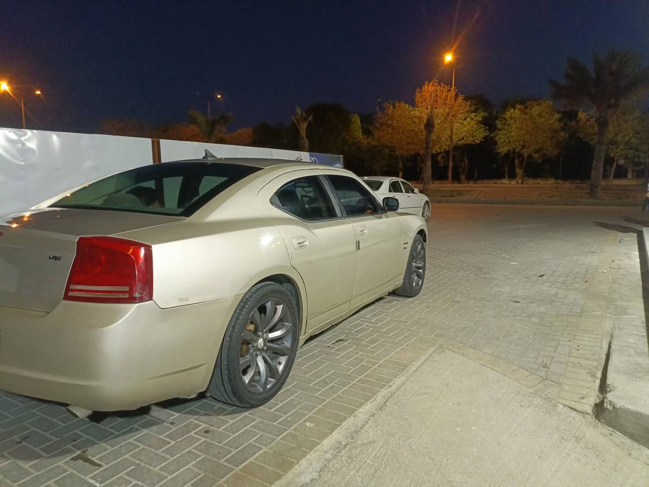 دۆج 2010 بۆفرۆشتن بەشەرت گیڕومەکینە تبریت بڕاوە ی سندق  40گەڵاو مەجال ***********
***********
