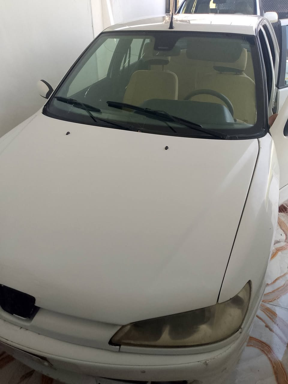 السلام عليكم بيجو 306 2001باسمي رقم بغدادصبغ قليل بلاديه محرك وكير مكفولات تبريد شغال السعر40 ***********
