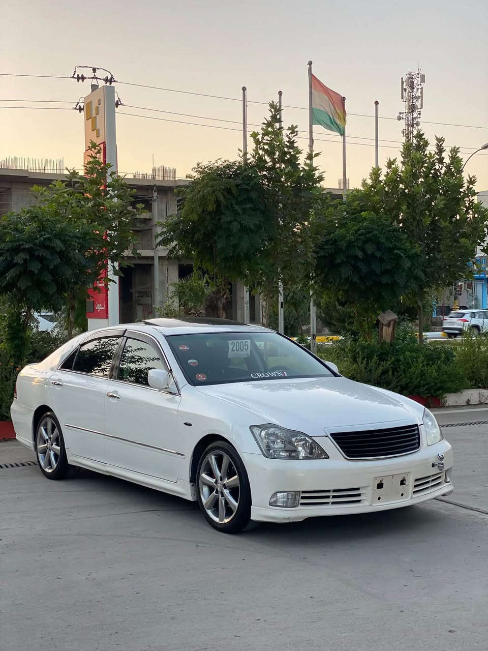 شاهینە ئەتڵەت ٢٠٠٥   ١٨٢ بێ دەعمولێدراوکەڤەرگۆراوبەشەرت سەقفی بۆیاخی نیە بەشەرت ساچ سووری کوشن پەرۆ گێرومەکینە بەشەرت کۆد کراوە بەشەرت ژ ***********
