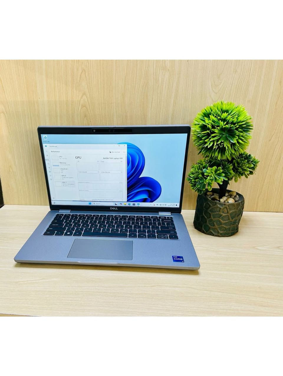 🔥 كارت خارجي من NVIDIA مع RAM DDR5… وبسعر 650 ألف فقط! 🔥

💻 Dell Precision 3470
قوة الأداء الاحترافي بحجم عملي ومحمول 👌

⚡ المعالج: Intel Core i7 – الجيل 12
🧠 الرام: 8GB DDR5
🚀 التخزين: 256GB SSD
🎨 كرت الشاشة الخارجي: NVIDIA T550
🖥️ الشاشة: 14.1 إنش

🎁 يشمل العرض:
✔️ توصيل
✔️ حقيبة لابتوب
✔️ ماوس
🛡️ ضمان أسبوعين حقيقي

💰 السعر: 650,000 دينار عراقي فقط

🔥 إذا تريد جهاز احترافي، سريع، خفيف ومناسب للتصميم والبرامج الهندسية والاستخدام الثقيل 
هذا الخيار يستحق اهتمامك.

📩 للطلب والاستفسار راسلنا الآن
واتساب : ***********
دكان للحاسبات-Dukkan PCS
