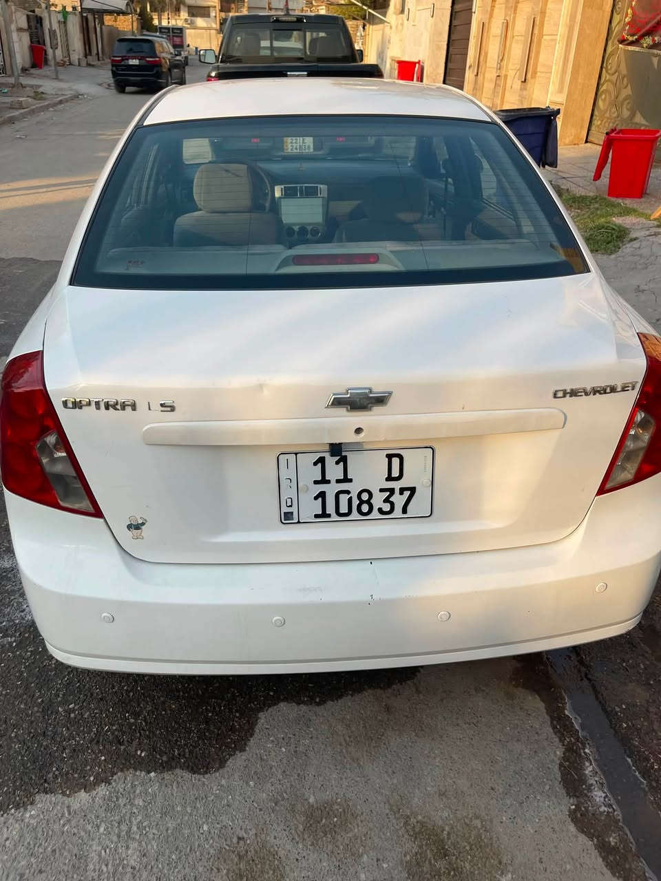 السلام عليكم…🙋‍♂️
اوبترا ٢٠١٠🚗
رقم بغداد انكليزي تحويل ثاني يوم 
السياره ماشيه 165 الف كير ومكينه ومنضومه تبريد وباتري وصدر امامي درايم شفت ودسكات بربنات دبلات قواعد دبل ومشط جدد قبل شهر ونص مبدلهن
سياره جاهزه مبيه اي نقص شاشه تاب 
بغداد /جميلة /ساحة مضفر📍
رقم الهاتف:***********📞
السعر /75$

