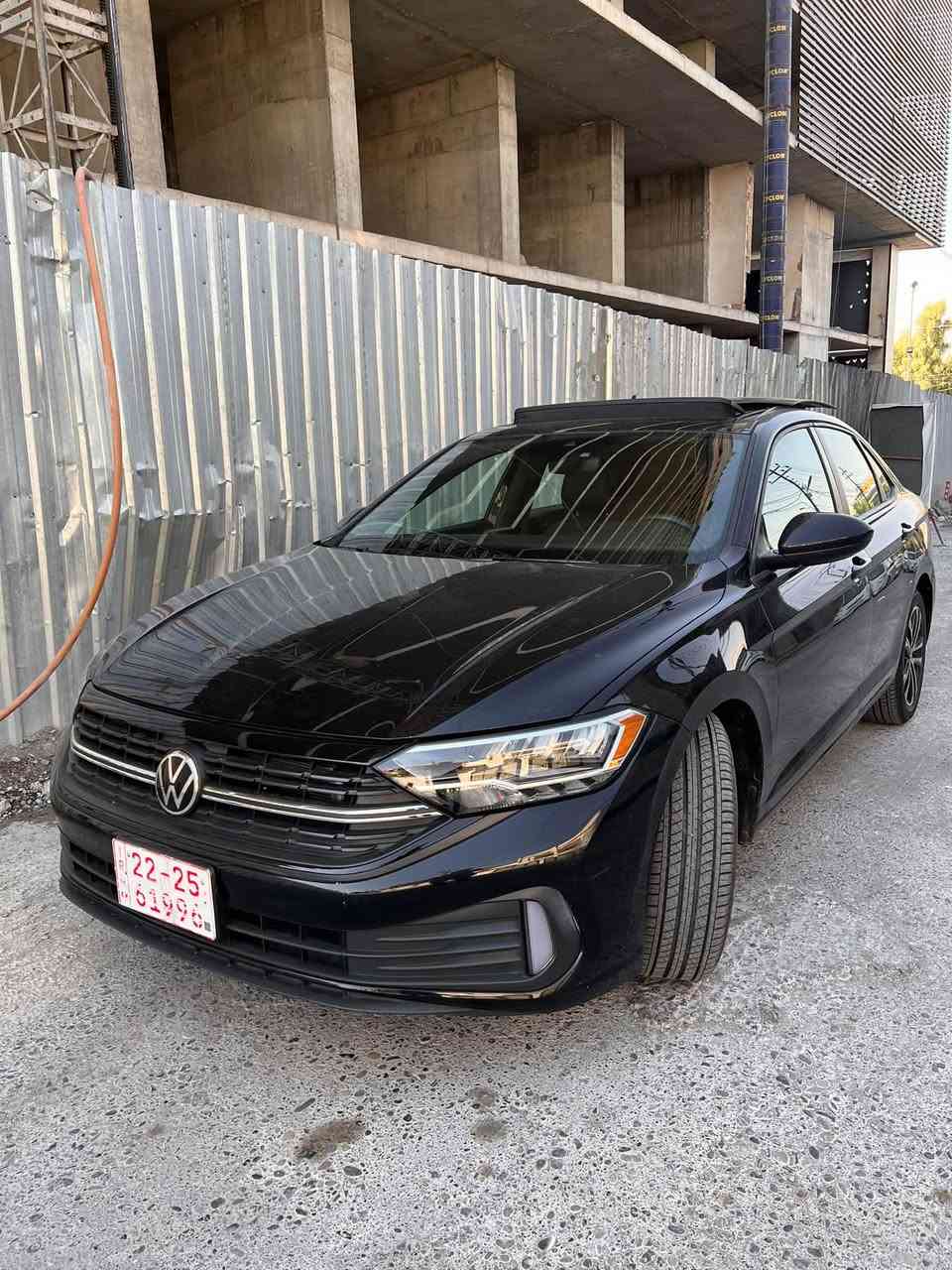 Volkswagen jetta SE comfortline
مۆدیل / 2024 
پێش کەپس 
فوول فوول
دوو دەرگای بۆیاخە 
لەگەل دوو شوێنی بچوکی pdr
سعر / 158
مۆبایل/***********
