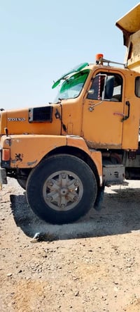 فولفو • موديل ٨١ • كفاله عامه