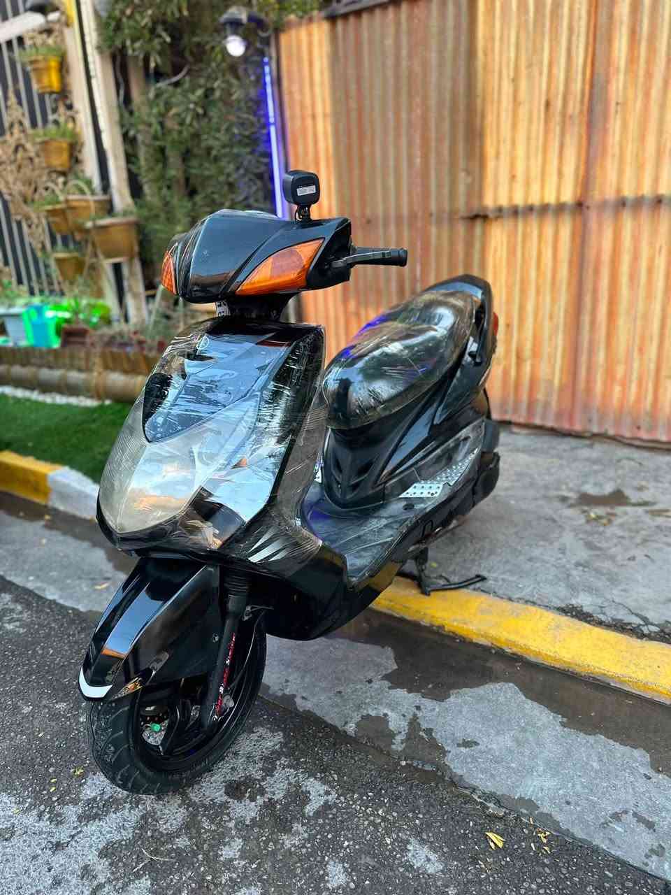 .
سلام عليكم🛵

سكنس فحل 140 جاهزه تفاصيل بفديو👇سعر(310)الاف قفل بدون عمله نهائيا مكاني بغداد الحريه رقم *********** وشكرا

