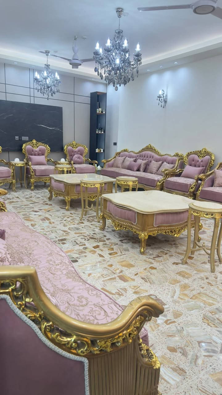تخومه مصريه دمياطيه غير مستخدمه خشب زان الاحمر وصبغ حراري بورق الذهب وقماش تركي درجه واسفنج كثافه ٤٠ قياسات خاصه ضخم ياخذ التخم الواحد ١٤ نفر ويا ٥ طبلات وحده كبيره و٤ صغار و١٤ كوشه يعني ماشاء الله تبارك الرحمن تخم ضخم وطبلات هواي جمال ومتانه وروعه وجوده بالعمل سعره ٣ ونص وبي مجال
هذا التخم ينباع بمعارض بغداد ٣٥ ورقه لان إيجار وعمال ومولد ومصاريفه هواي يكون سعره غالي اني اعرضه بيتي يكون سعره ارخص
ملاحظه الشراي انطيه ماي عيوني واداريه بالسعر
وهذا رقم متواجد فيس او واتساب 
*********** 

تخومه مصريه دمياطيه غير مستخدمه خشب زان الاحمر وصبغ حراري بورق الذهب وقماش تركي درجه واسفنج كثافه ٤٠ قياسات خاصه ضخم ياخذ التخم الواحد ١٤ نفر ويا ٥ طبلات وحده كبيره و٤ صغار و١٤ كوشه يعني ماشاء الله تبارك الرحمن تخم ضخم وطبلات هواي جمال ومتانه وروعه وجوده بالعمل سعره ٣ ونص وبي مجال
