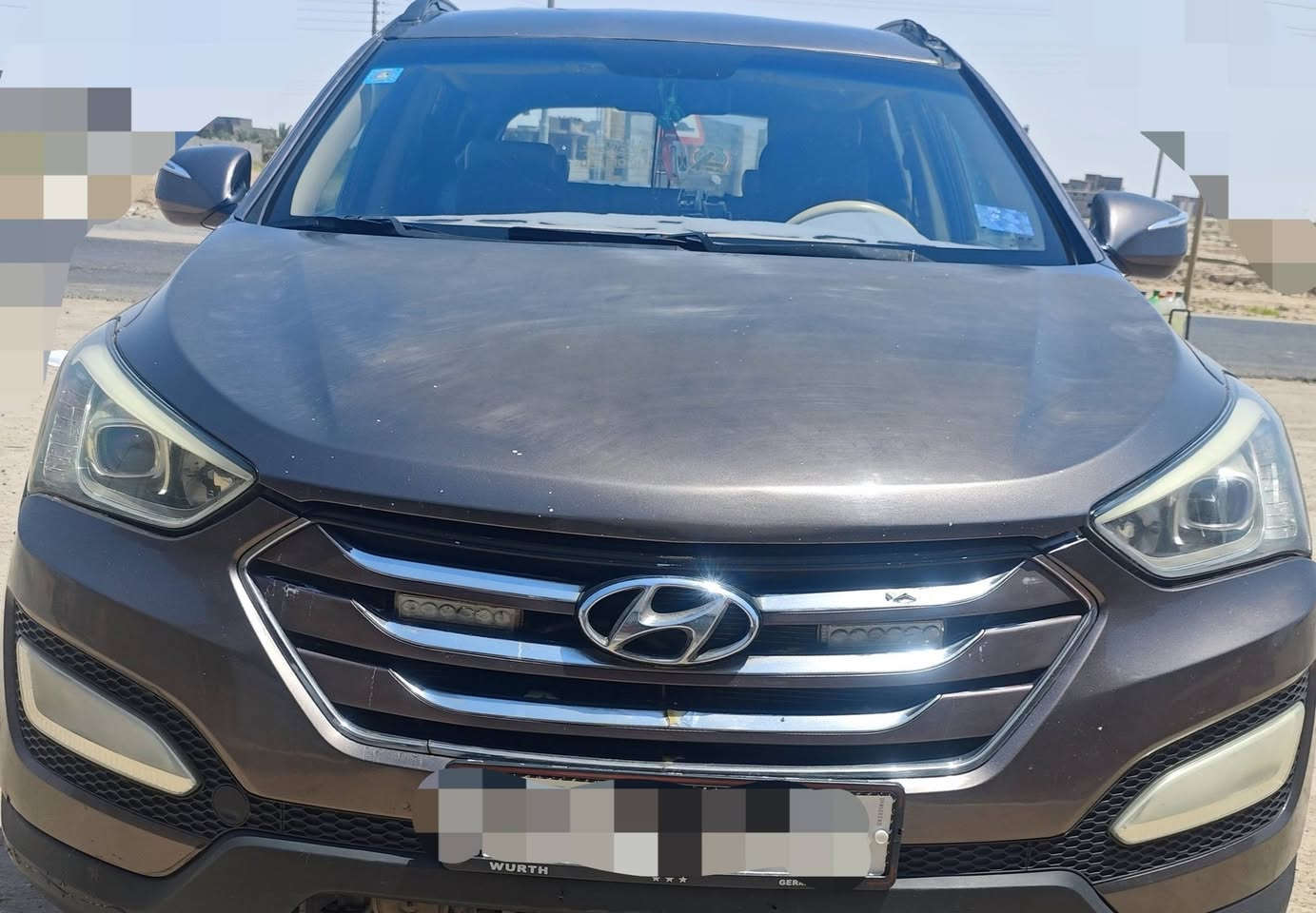 السلام عليكم
سيارة سنتافي موديل 2013 خليجي 6v سلندر  لون جوزي بدون فتحة سقف  . تبريد 3 قطع  السعر 130 و بيها مجال شوف عينك 
المكان البصرة - الدير
*********** الموبايل
