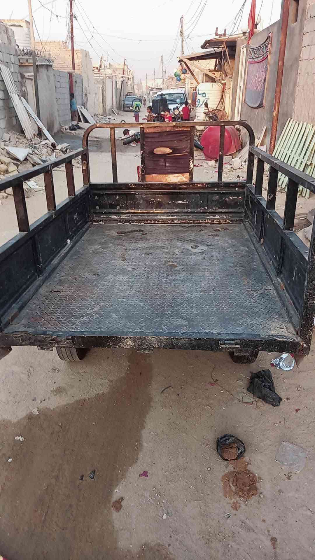 سلام عليكم ستوته للبيع كلك  لسعر ب70 وبيه مجال قليل مكينه 26 مكاني نجف حي لرحمه وهاذه رقمي ***********
