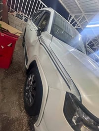لاندكروزر • ٢٠٢٢ • مرقم بغداد