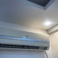 سبلت طن واحد نوعيه بيكو شغال بارد ثلج  بي فقط البوابة ما تشتغل  سعره 2...