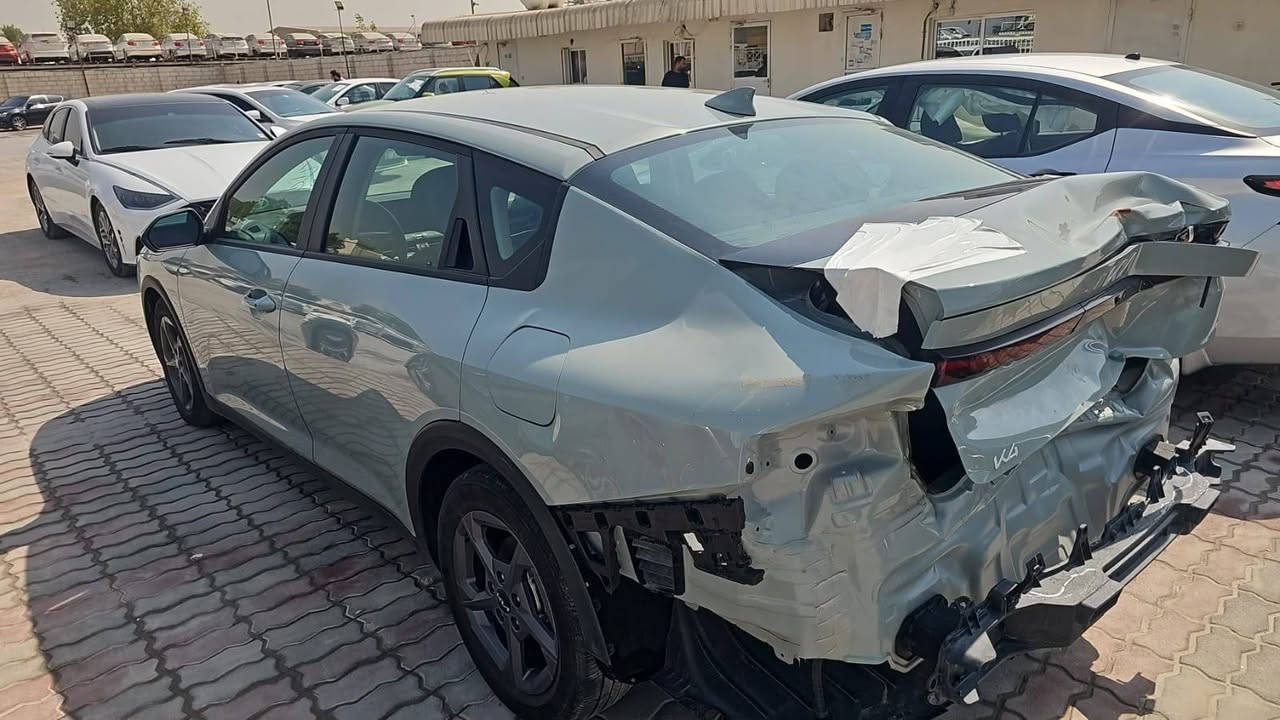 كيـا كي فور موديـل2025
نازله بالإمارات حاليا
السعر 133$ مصلح واصل البصره بدون كمرك

للاستفسار  *********** واتساب موجود 

((اي سياره يتم نشره ومكتوب واصل للميناء يعني مصلح وكامل بس تخرجها واذا تريد احنه نخرجها الك )) 

https://chat.whatsapp.com/F0yxFeCIc888lx8D6tM5CT?mode=ems_copy_c كروب واتساب ضيفو انشر بي كل السيارات ناصرية, ذي قار

