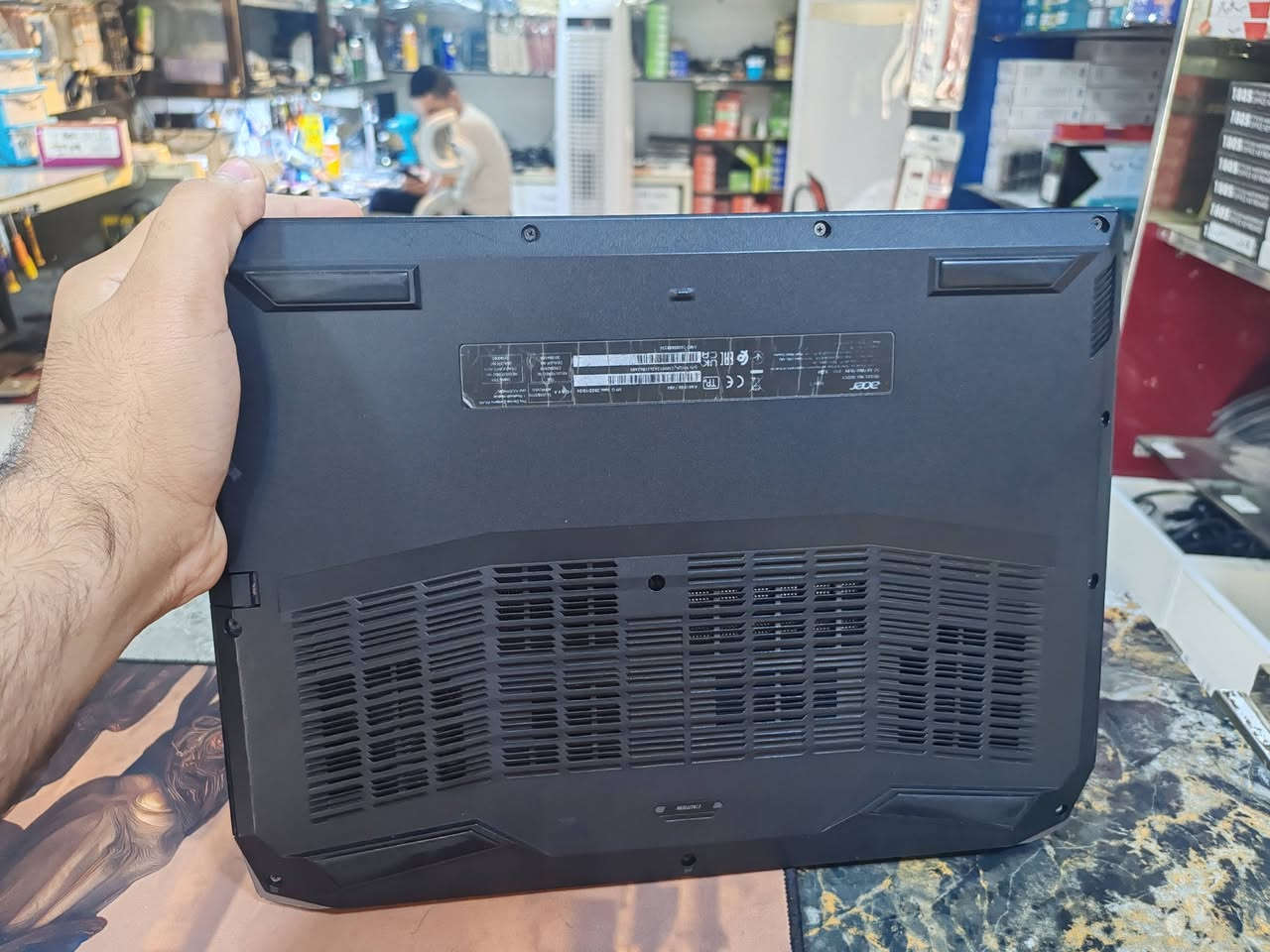 للبيع حاسبة acer nitro
Ci7 12700h
Ram:32GB
M.2 512 GB
16 SCREEN FULL HD
RTX 3050 4GB +IRES
للتواصل :***********
الموقع:ديالى_بعقوبة القديمة_خلف مدرسة الجواهري
السعر 1250.000
يتوفر توصيل لكافة محافظات العراق
